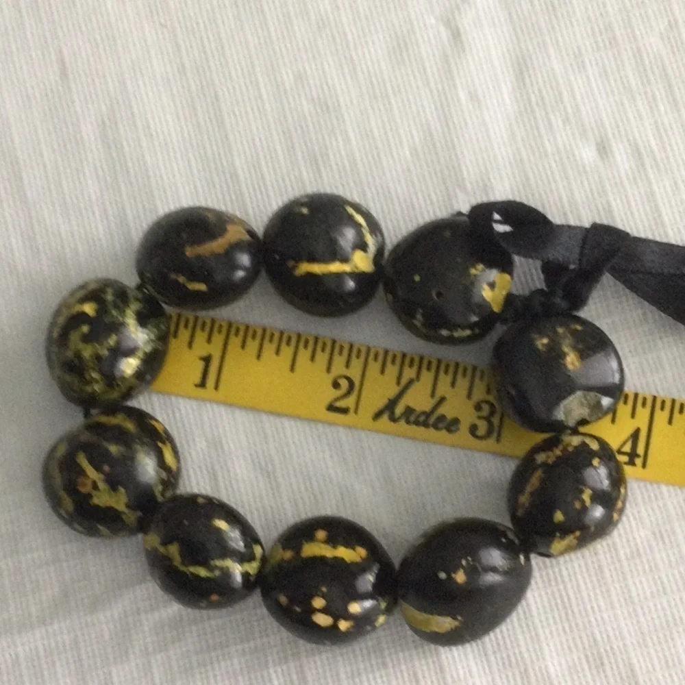 Woman’s Stretch Bracelet made in Hawaii Black the color symbolizes power #25